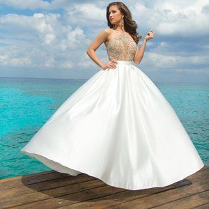 Vienna Prom Halter Satin Gown